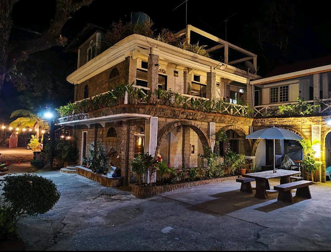 Sunbloom Beachfront Hotel And Restaurant Zambales Sinabacan Exteriör bild