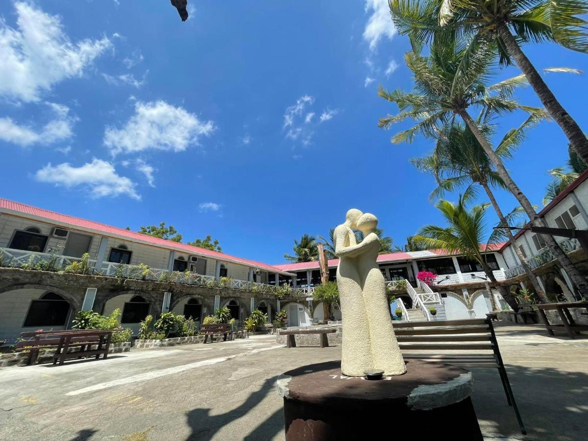 Sunbloom Beachfront Hotel And Restaurant Zambales Sinabacan Exteriör bild